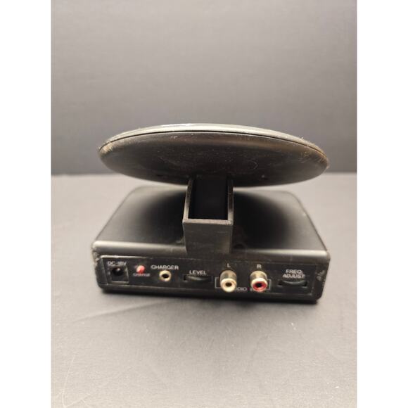 Recoton Corp TX Audio Transmitter FCC ID CLV-A900T w/ Power - Picture 5 of 5